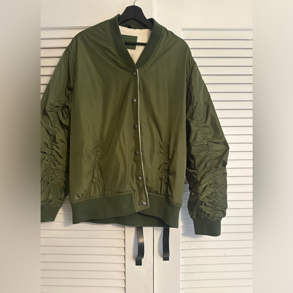 Blank NYC green button front size small casual popover bomber jacket